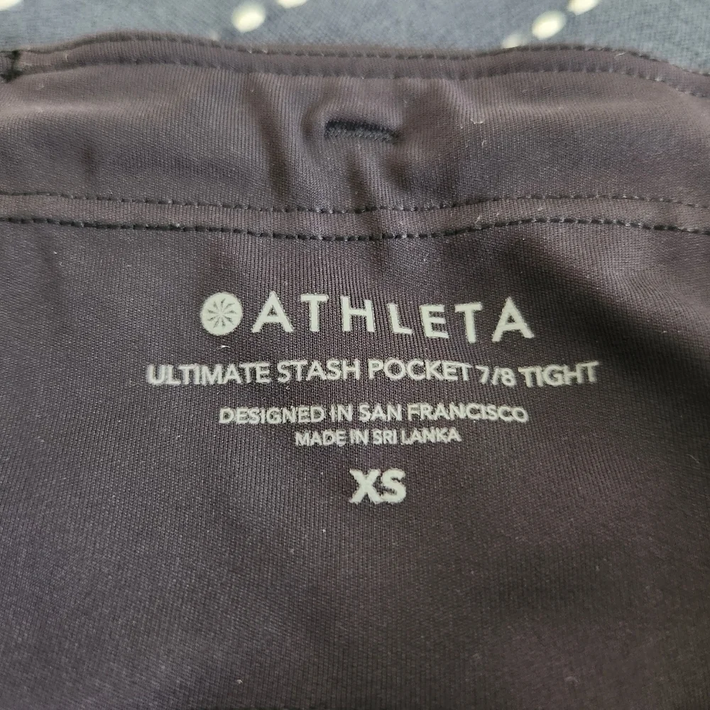 Athleta Ultimate Stash Pocket 7/8 Tight Leggings Black Size XS